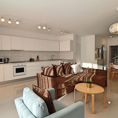 Caesar Beach Villas And Apartments Gastria Экстерьер фото