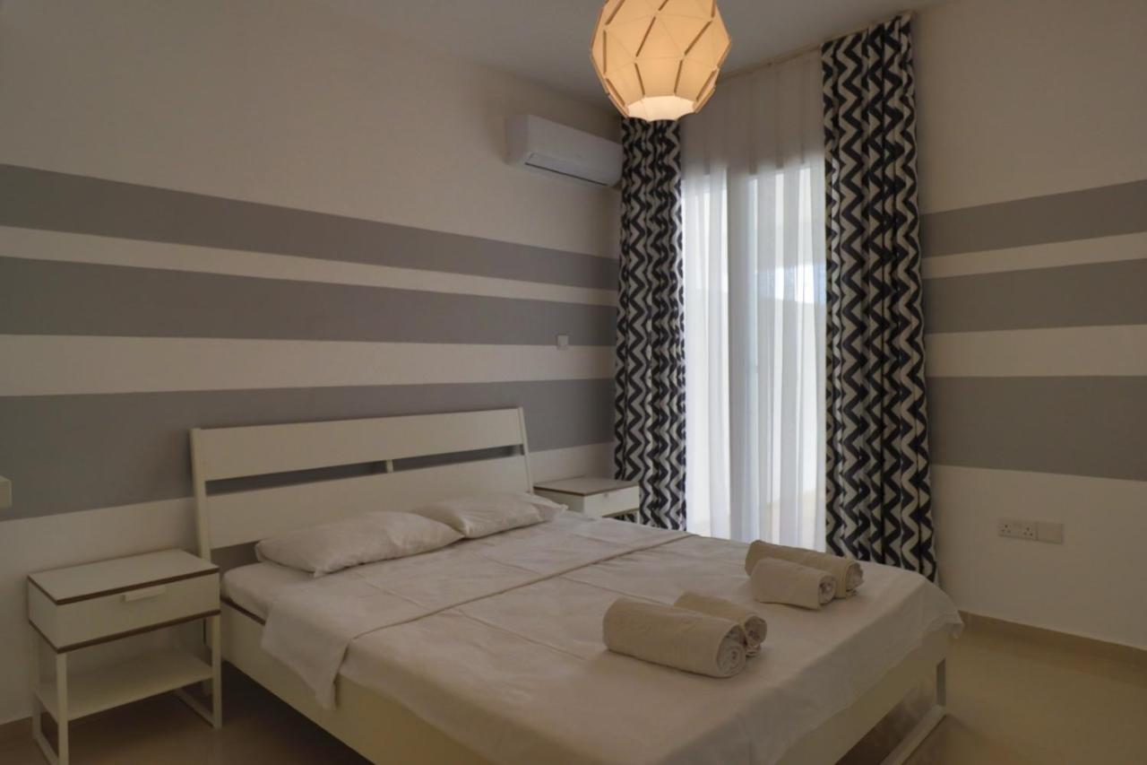Caesar Beach Villas And Apartments Gastria Экстерьер фото
