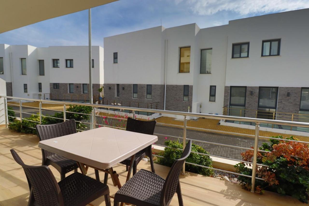 Caesar Beach Villas And Apartments Gastria Экстерьер фото