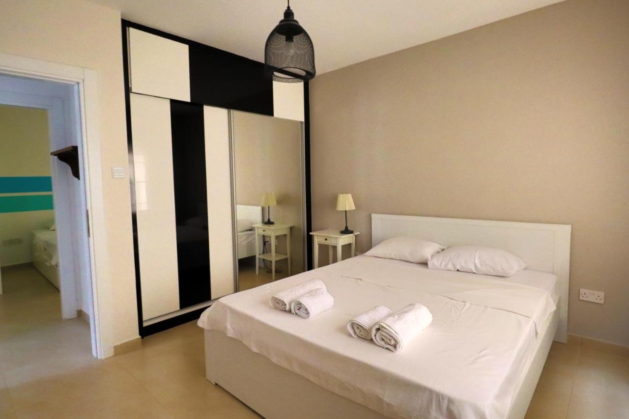 Caesar Beach Villas And Apartments Gastria Экстерьер фото