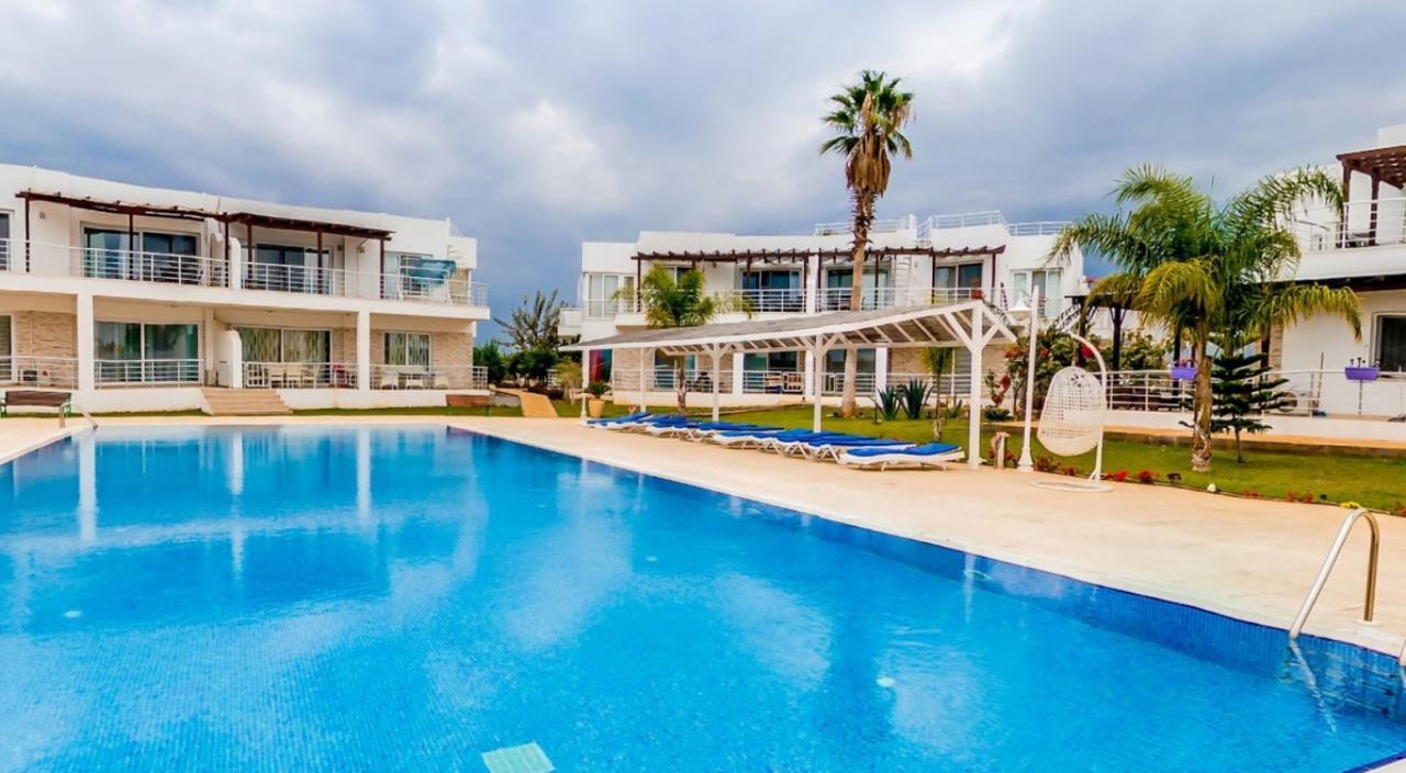 Caesar Beach Villas And Apartments Gastria Экстерьер фото
